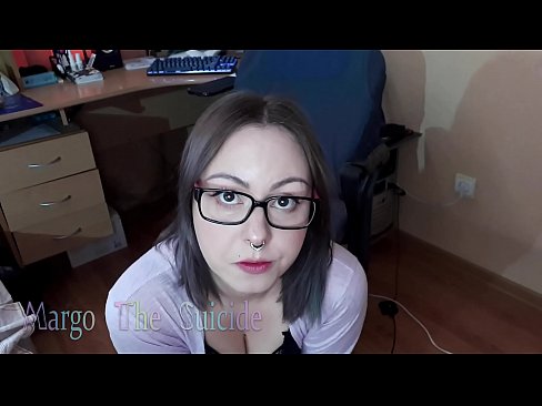 ❤️ Une fille sexy avec des lunettes suce profondément un gode devant la caméra ❤ Porno at fr.porn-evooli.ru ️❤