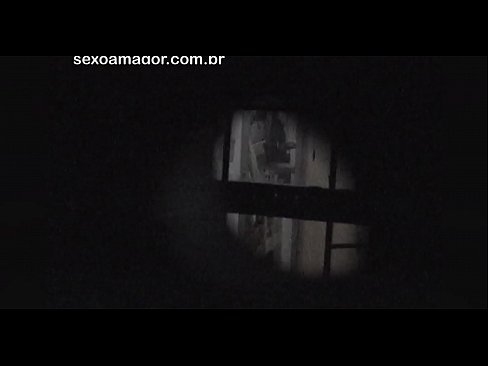 ❤️ Blondie se fait secrètement filmer par un voyeur du quartier caché derrière des briques creuses. ❤ Porno at fr.porn-evooli.ru ️❤